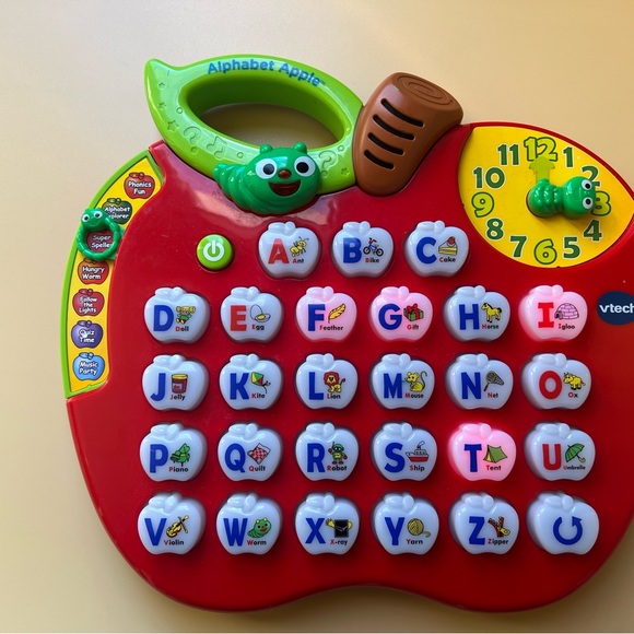 Vtech Alphabet Apple ABC Learning Red - Picture 2 of 10